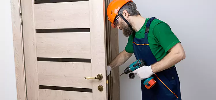 Replace Internal Door Handle with Lock Trenton
